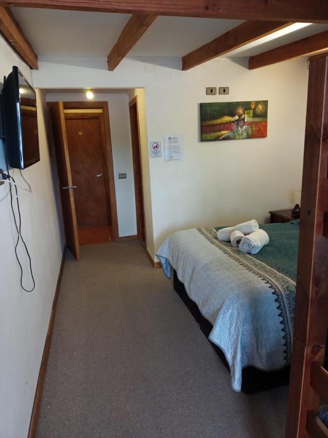 Hostal Valentino Villarrica Bagian luar foto