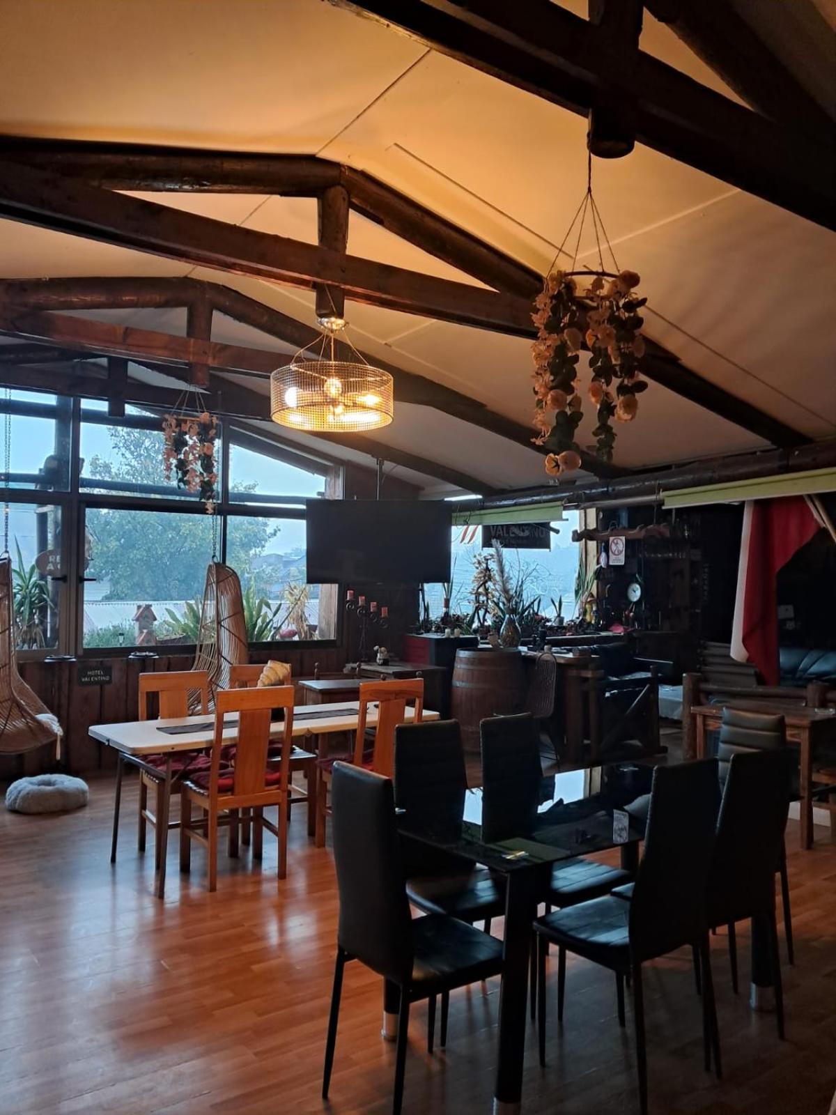 Hostal Valentino Villarrica Bagian luar foto